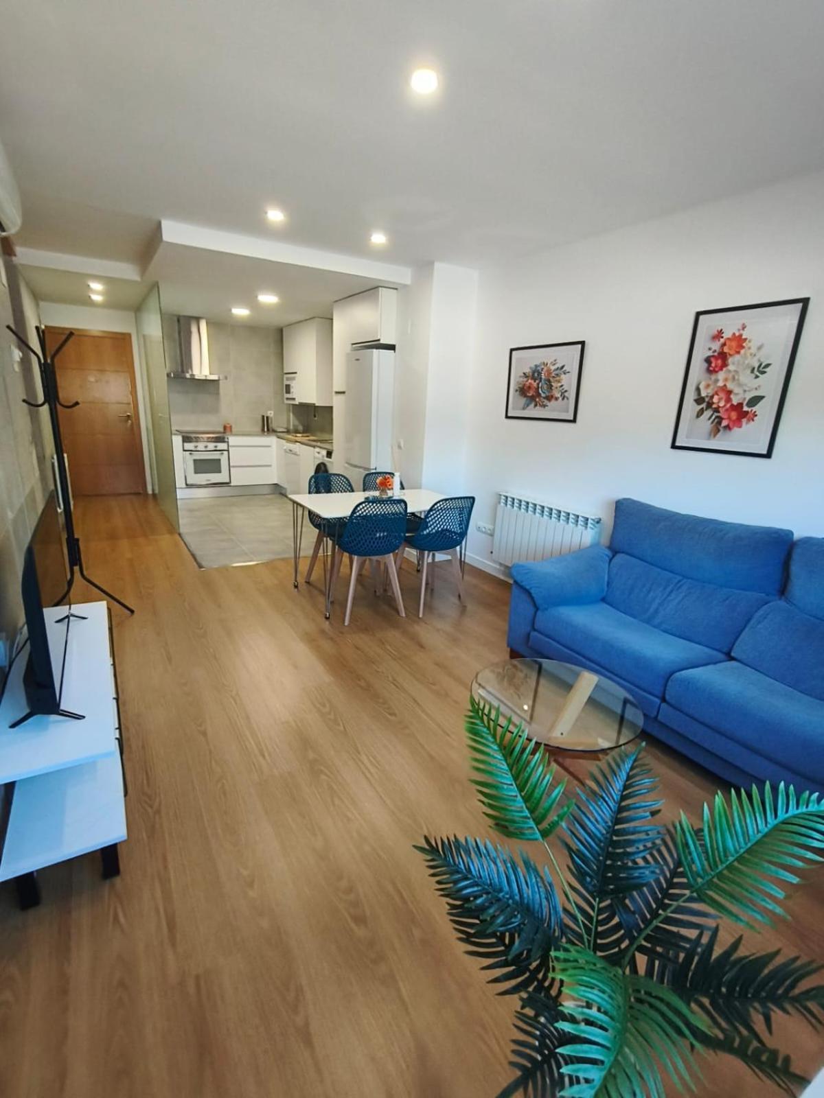 La Casita Del Viajero Apartment Arges Bagian luar foto